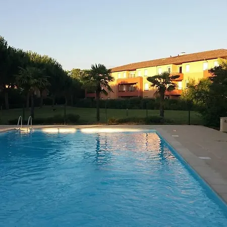 Bird Garden, Piscine, Parking, Calme דירה *