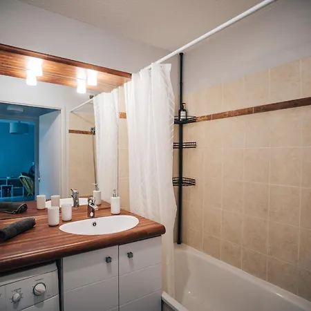 Bird Garden, Piscine, Parking, Calme Διαμέρισμα