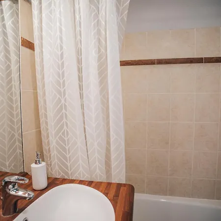 Διαμέρισμα Bird Garden, Piscine, Parking, Calme *