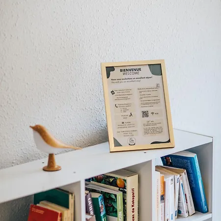 Διαμέρισμα Bird Garden, Piscine, Parking, Calme Μοντωμπάν