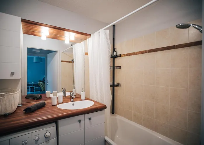 Bird Garden, Piscine, Parking, Calme Апартаменты