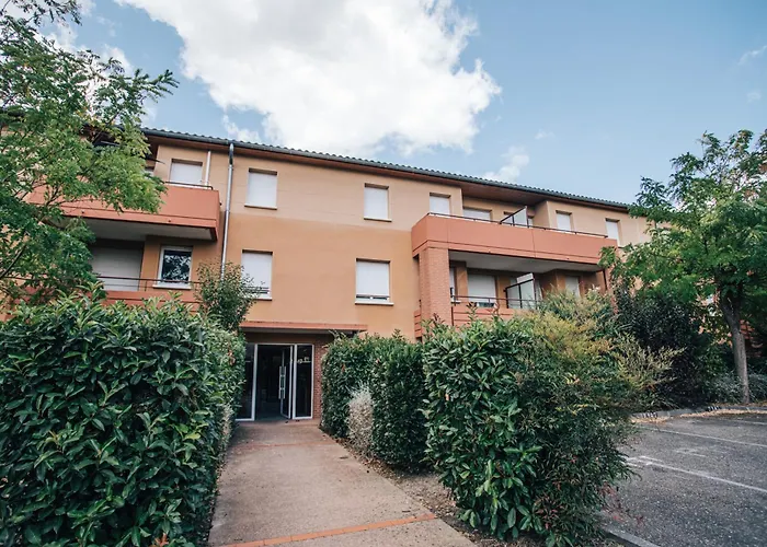 Апартаменты Bird Garden, Piscine, Parking, Calme